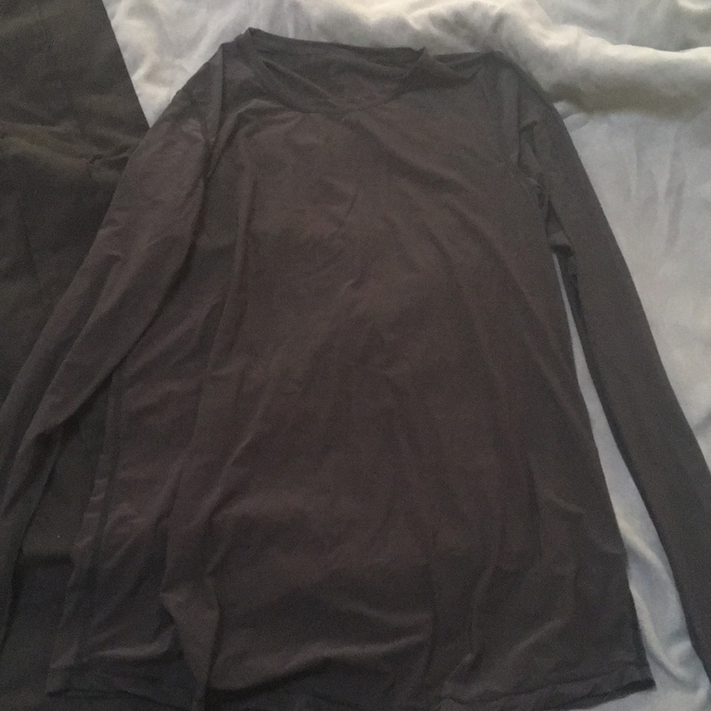 Lululemon Black long sleeve sheer workout shirt